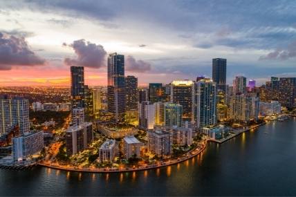 Abogados de defensa criminal en Miami - m